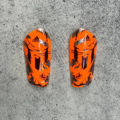 Щитки Adidas Messi orange