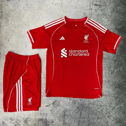 Футбольная форма Liverpool Home 25/26 red