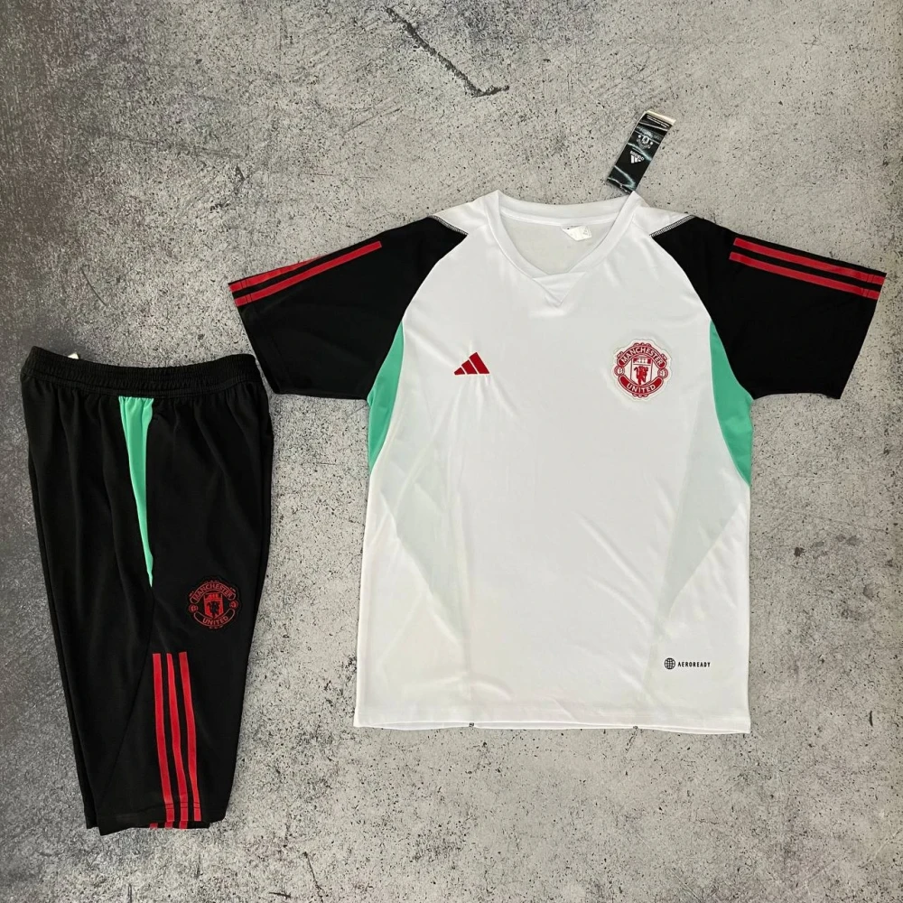 Тренировочная форма Manchester United 23/24 white/black #1