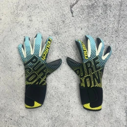 Вратарские перчатки Reusch Pure Contact black/yellow #1
