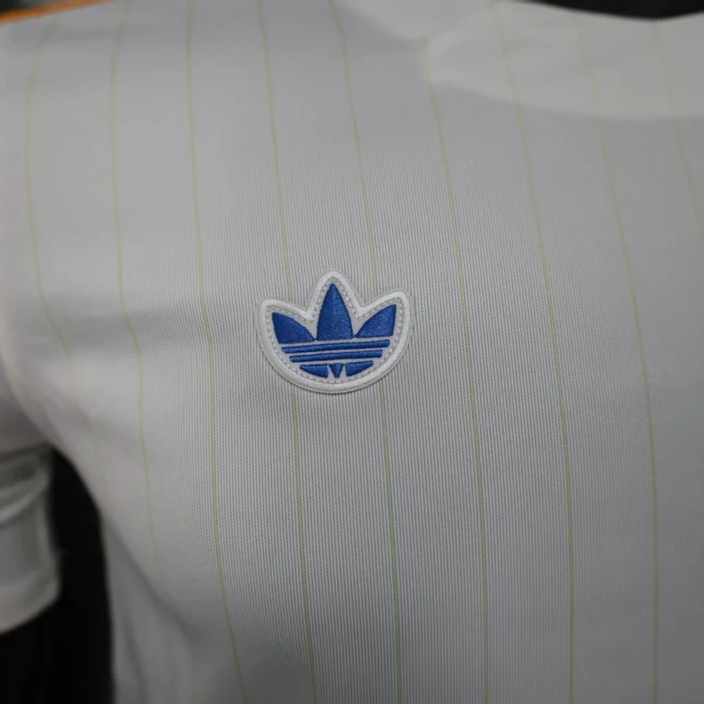 Футболка Real Madrid Terrace Icons white #3