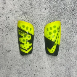 Щитки Nike Mercurial Lite black/green #1