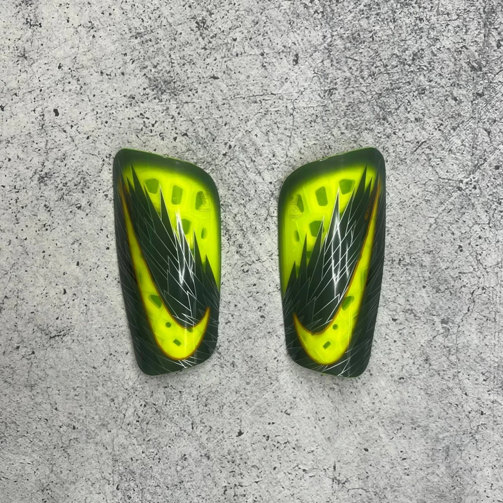 Щитки Nike Mercurial Lite green wings #1