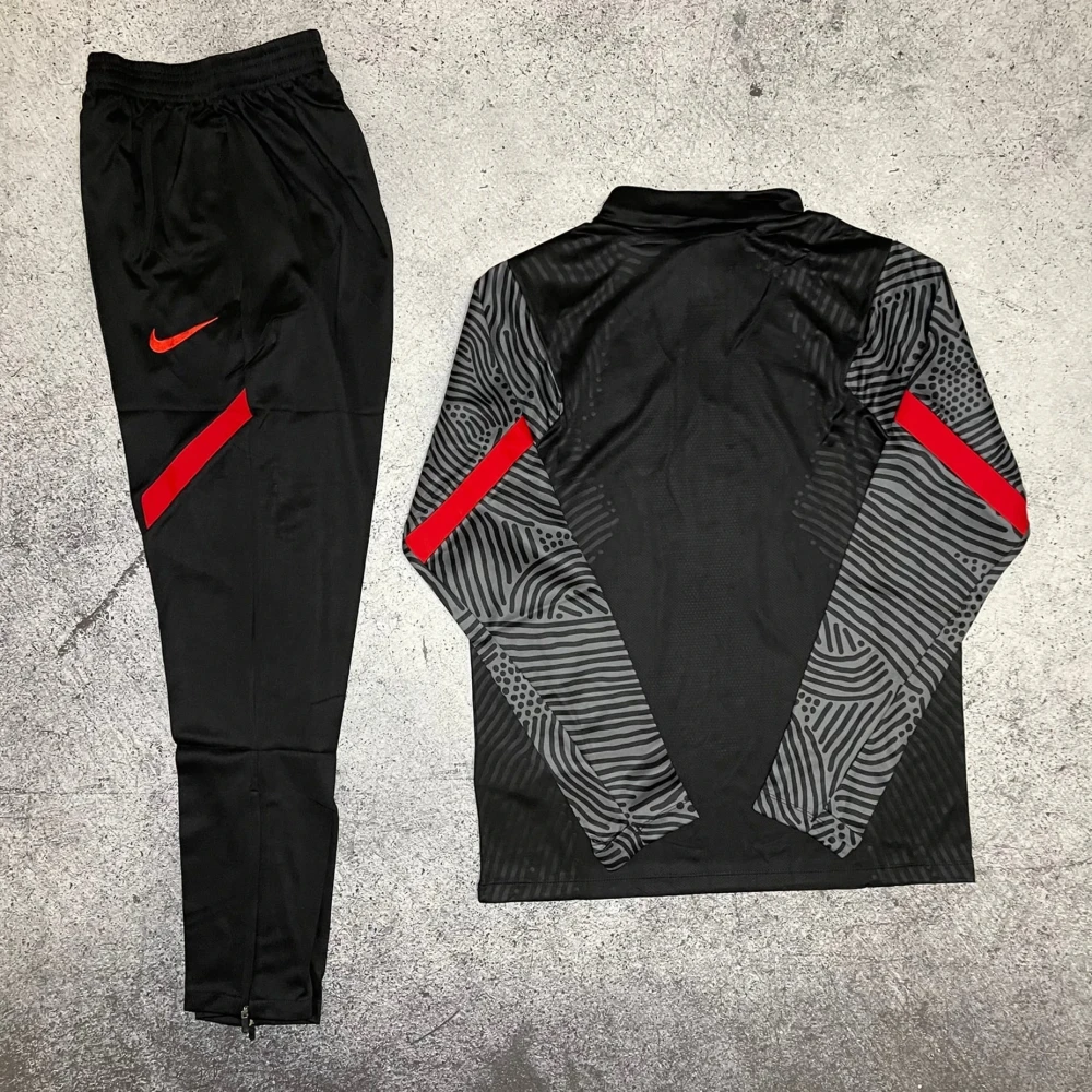 Костюм Liverpool black/grey #2
