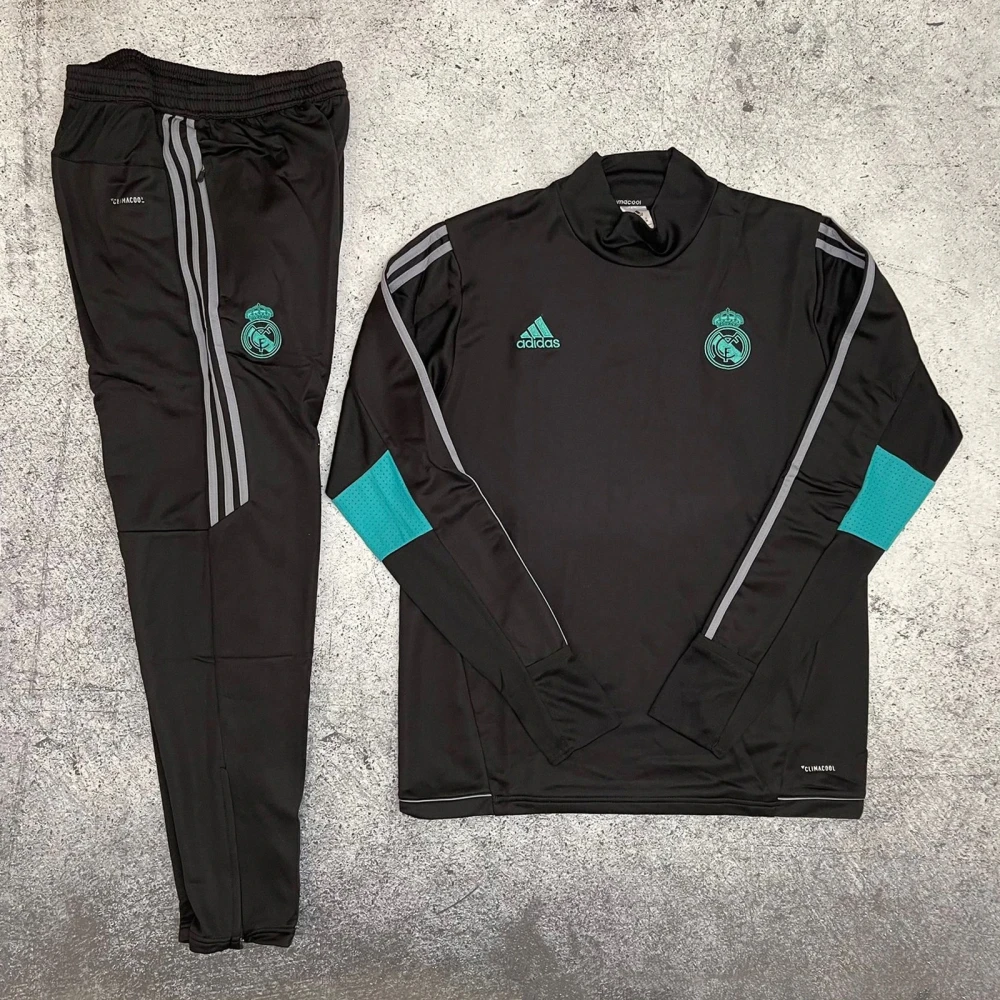 Костюм Real Madrid black #1