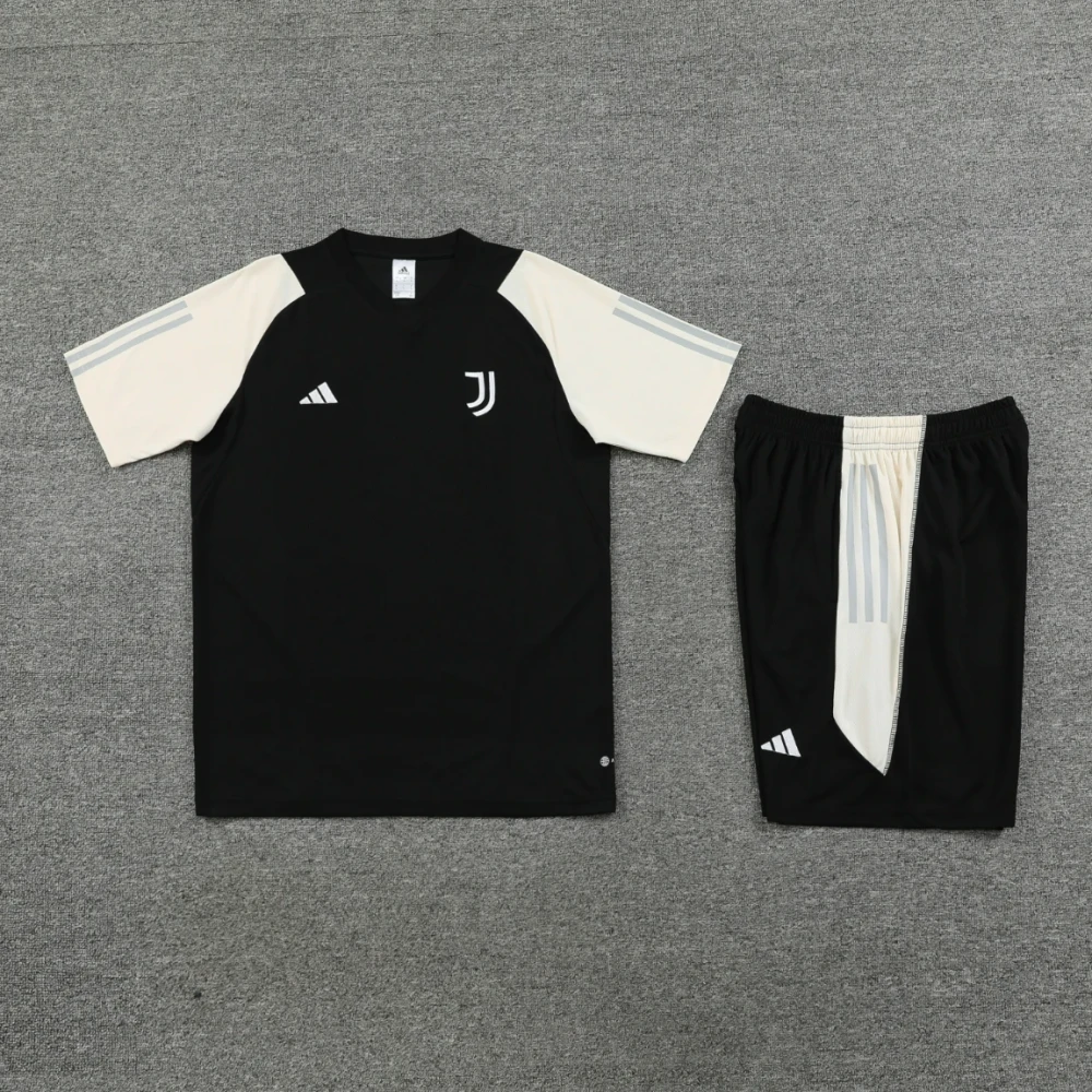 Футбольная форма Juventus Training black #1