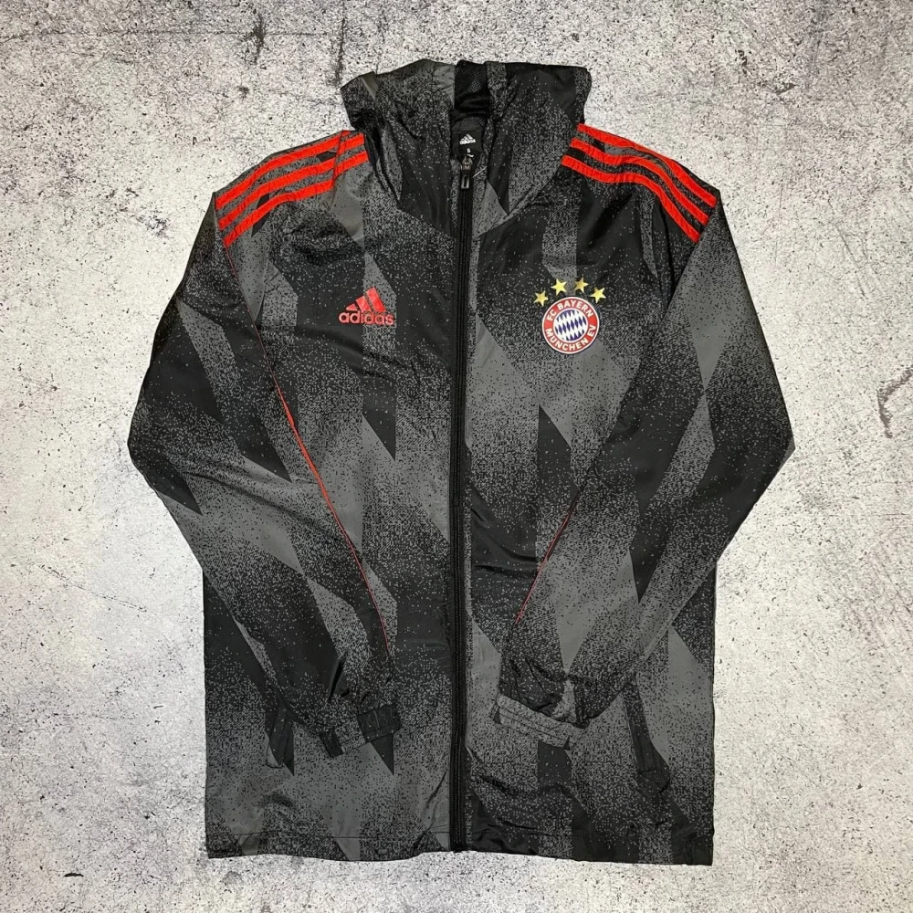 Ветровка Bayern Munich grey/red #1