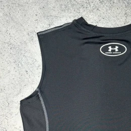 Термо футболка Under Armour SL black #6