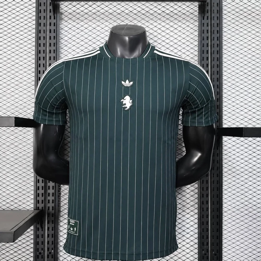 Футболка Juventus Terrace Icons green/white #1
