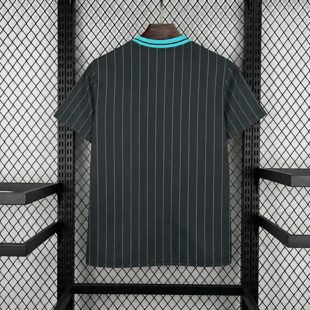 Футболка Liverpool Terrace Icons black #2
