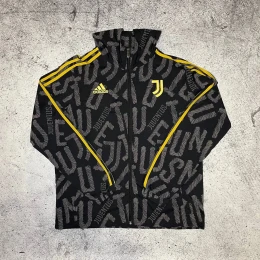 Ветровка Juventus black/yellow #1