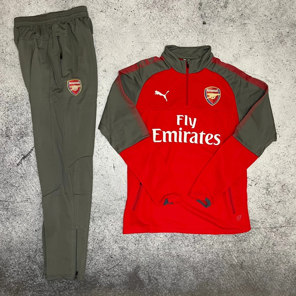 Костюм Arsenal red/grey #1